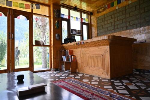 Backpacker's Stop in Jagatsukh