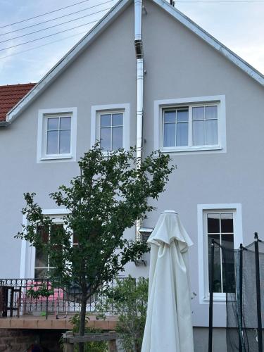 Exterior view, Altes Winzerhaus Stegmann in Sankt Martin