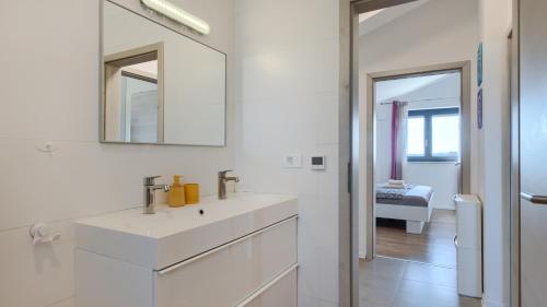 Vila PrivePolai by Villas Guide - image 3