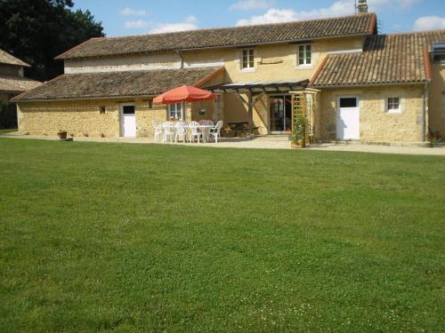Le refuge des oiseaux gîte à louer Cloué
