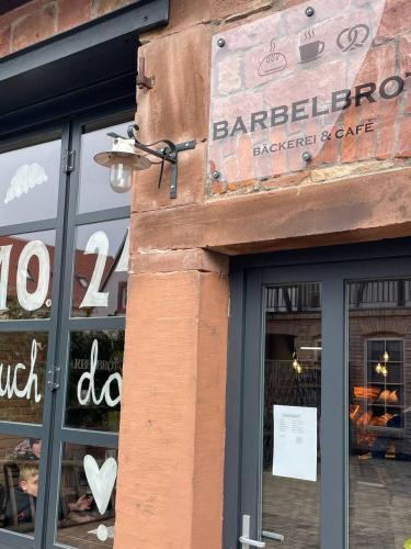 Restaurante, Boutique Apartments & Café am Sonnenhof 1737 (Boutique Apartments & Cafe am Sonnenhof 1737) in Lampertheim