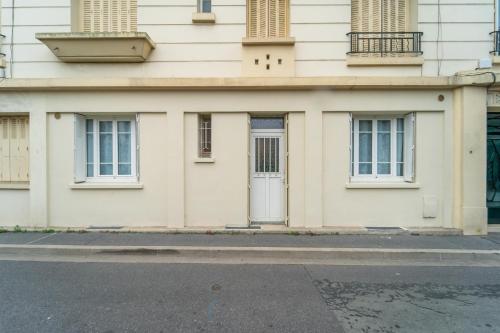 Фасада на хотела, Le Sannoisien - Joli appt à proximité de Paris (Le Sannoisien - Joli appt a proximite de Paris) in Саноа