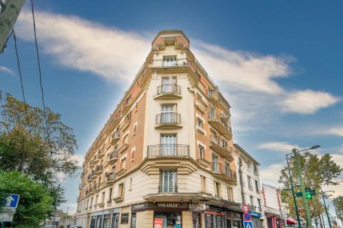 Фасада на хотела, Le Sannoisien - Joli appt à proximité de Paris (Le Sannoisien - Joli appt a proximite de Paris) in Саноа