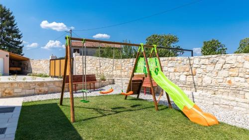 Villa Boccordi by Villas Guide in Bokordici
