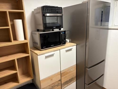 廚房, Rodenbach 1 BR Apartment in 羅登巴赫