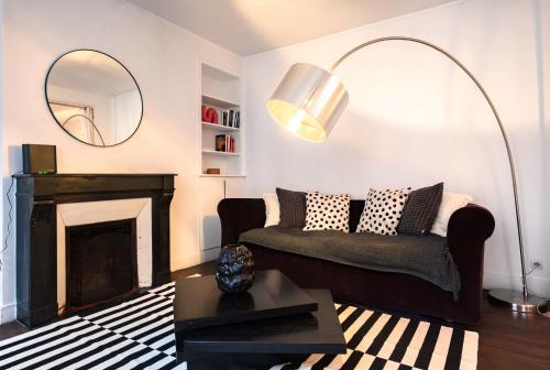 Charming Appartement in heart of Marais - image 10