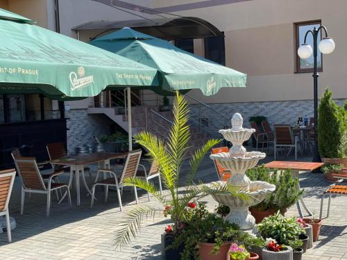 Pensiune Restaurant Indus in Okna Sibiuluja