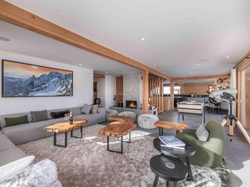 Chalet moderne à Combloux avec piscine et espace bien-être