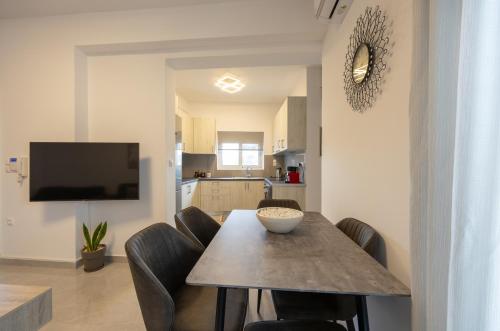 Euodosi vilia apartments - Παραλία Λιβαδοστρατας