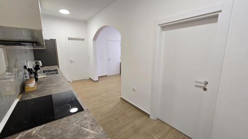 Central Comfort Apartment, Tirana (Foto 4)