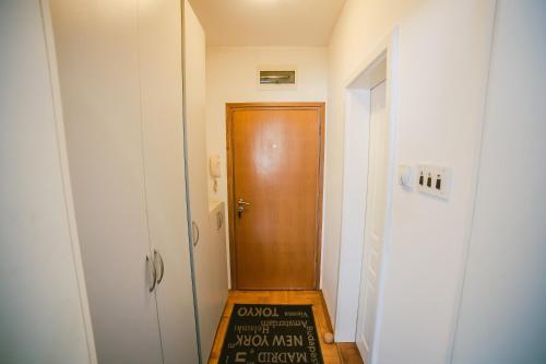 Apartment Stela - image 2