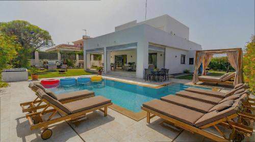 Villa Ingrid in Conil de la Frontera, Cadiz 8guests gîte à louer Roche