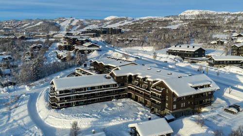 Cozy Ground-Floor Apartment In Beitostølen in โตสโตเลน