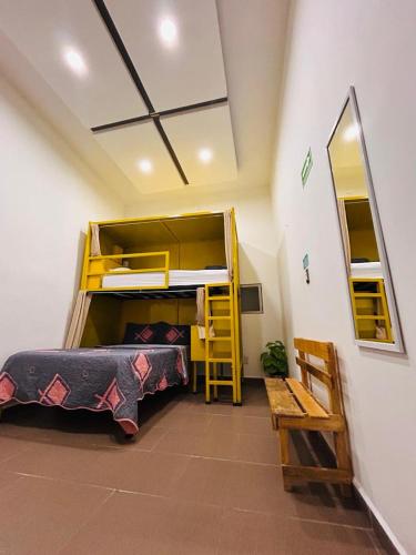 room detail thumbnail 0