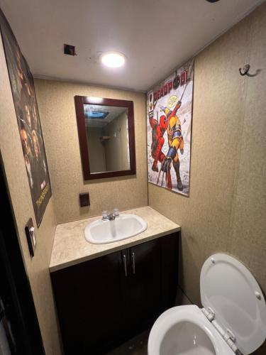 Starr Estates Marvel House Sunretreat Rv Park in Disney - Maingate West