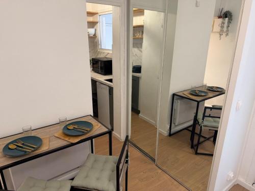 Studio cosy & lumineux avec véranda privative (Studio cosy & lumineux avec veranda privative) in Libourne
