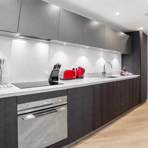Roomspace Serviced Apartments -The Quadrant - main image