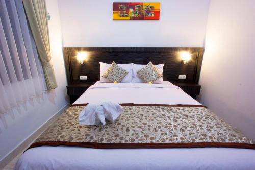 Deluxe Double Room image 10
