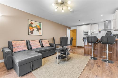 Bloom Apartments - City Centre - Gated Parking 5