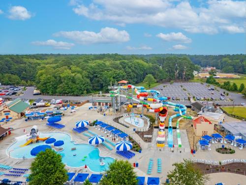 Sun Outdoors Frontier Town – khách sạn tại Bayside