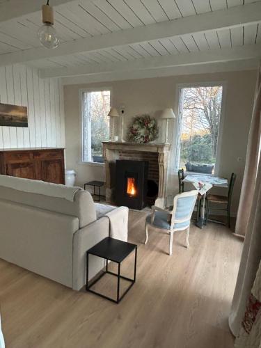 Le Cottage in Meyrieu-les-Etangs