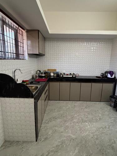 Laasya Homes YK2 - Family friendly stays in Jeppinamogaru