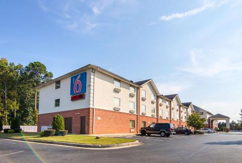 Motel 6-Jonesboro, GA