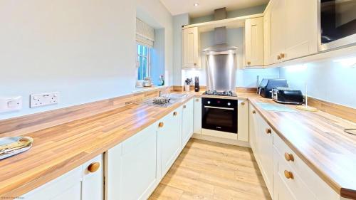 Seashells Cottage - Part of the The Bay Filey Holiday Village with pool, gym and direct beach access, pub, restaurant, tennis and meadows walks, Reighton (fotografie 7)