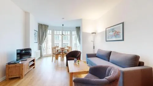 strandnahe und zentral gelegene FeWo, Hund willkommen, Haus Saxonia, Binz in Binz, Deutschland