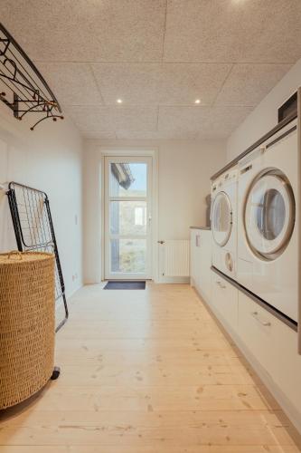 goldcrest - 3 br apartment - good view - city life in Hoyvík