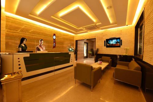 Lobby, Sky Residency in Chennai