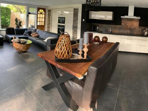 Holiday Home mit Whirlpool by Interhome in Tholen
