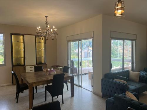 Cozy appartment in hrajel in Фарая