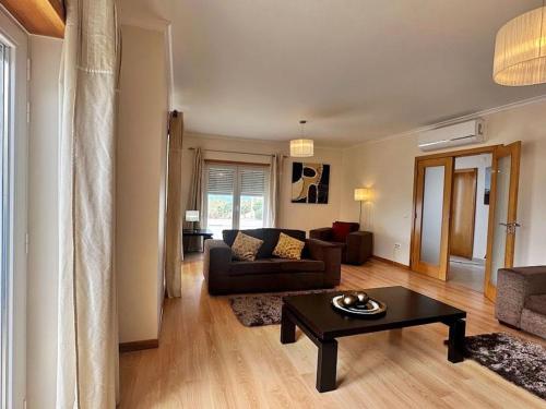 Holiday Home Heilige Efigenie by Interhome in Praia Da Areia Branca
