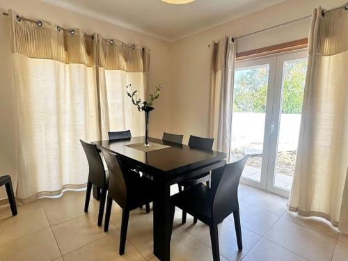 Holiday Home Heilige Efigenie by Interhome in Praia Da Areia Branca