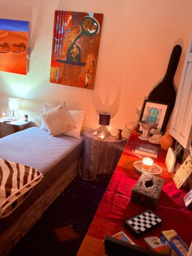 Hostel Laayoune Foum el-oued-El Marsa in Akhfennirr