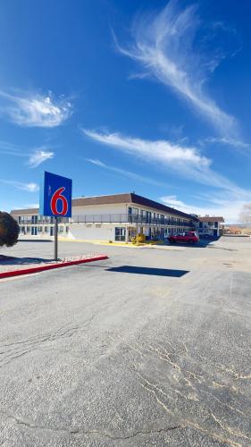 設施, Motel 6 Grants, NM in 格蘭特斯