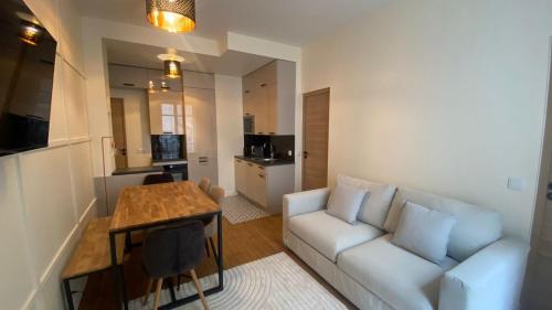 Lévis - Appartement Batignolles 6P