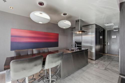 StripViewSuites Two-Bedroom Conjoined Suite at Palms Place, Las Vegas (fotografie 7)