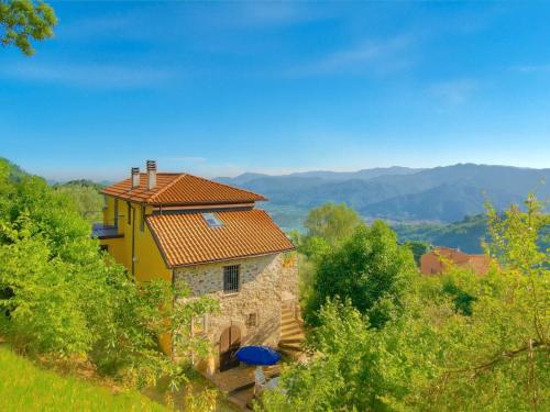 Holiday Home Villa Garibaldino by Interhome in Montedivalli Chiesa