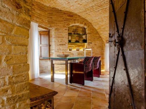 Holiday Home MarcheAmore - Torre da Bora- luxuriöser mittelalterlicher Turm by Interhome (Holiday Home MarcheAmore - Torre da Bora- luxurioser mittelalterlicher Turm by Interhome) in 馬利亞諾迪滕納