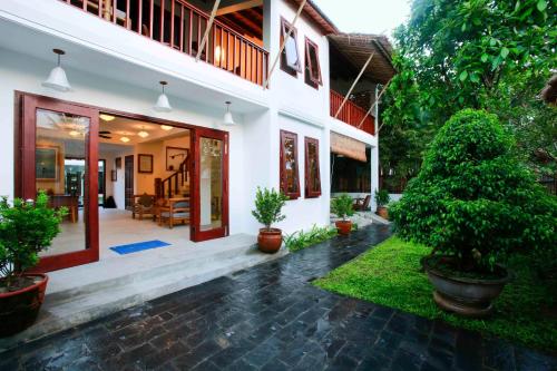 Villa with Private Pool image 10