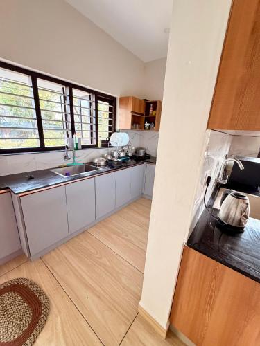 The Thomas Family Home Stay in Athirampuzha