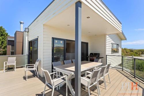 Luxury Family Retreat in Smiths Beach in Smiths Beach