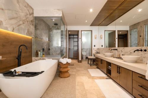 Exclusive Oceanfront Apartment Beach access in San Andrés Playa Encantada