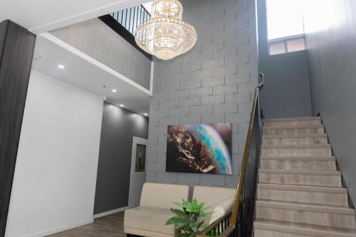 Vista exterior, Grand Royal Legacy in Winnipeg City Center