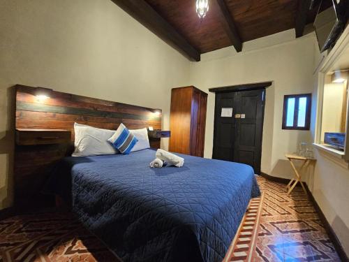 Arte Sano Hotel San Cristobal - Tap to explore photos