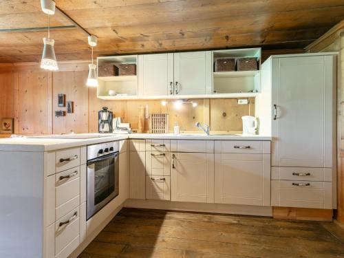 廚房, Waldhüsle (Waldhusle) in 華爾德岩阿爾堡