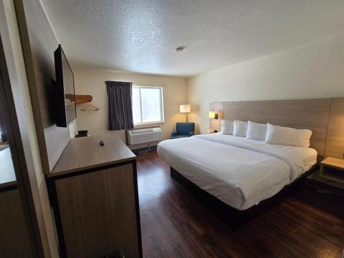 Americas Best Value Inn Sault Ste. Marie - main image