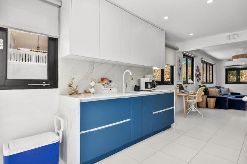 Casa Blue Laguna II |"Tropical Escape with Ocean Views I Steps to Bio Bay & Seven Seas I Guest Disco in Фахардо
